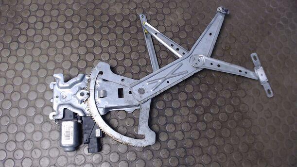 Foto: FENSTERHEBER ELEKTRISCH VORNE LINKS eines Opel Meriva 1.3 CDTI DPF Aura