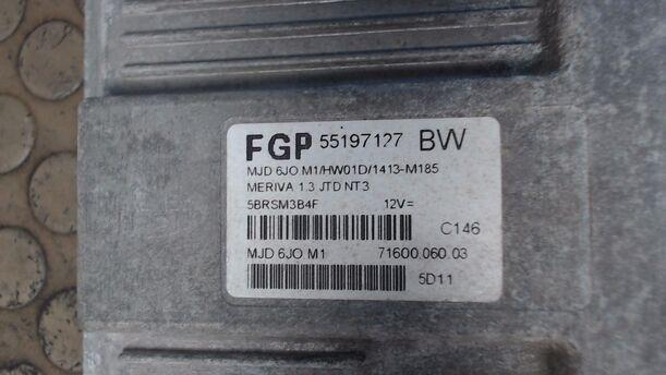 Foto: STEUERGERÄT DIESELEINSPRITZUNG eines Opel Meriva 1.3 CDTI DPF
