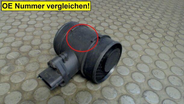 Foto: LUFTMASSENMESSER BOSCH eines Opel Astra 1.7 CDTI Caravan