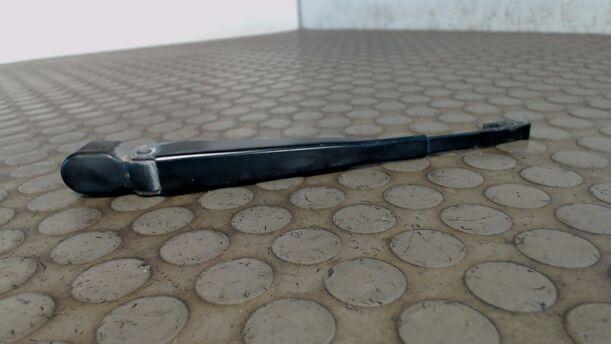 Foto: SCHEIBENWISCHERARM HINTEN eines Smart smart & pure