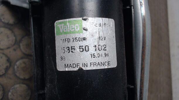 Foto: SCHEIBENWISCHERMOTOR VORN eines Renault Kangoo Rapid 1.4 (RL ) Aura