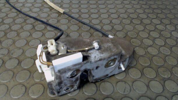 Foto: TÜRSCHLOSS HINTEN LINKS eines Ford Scorpio