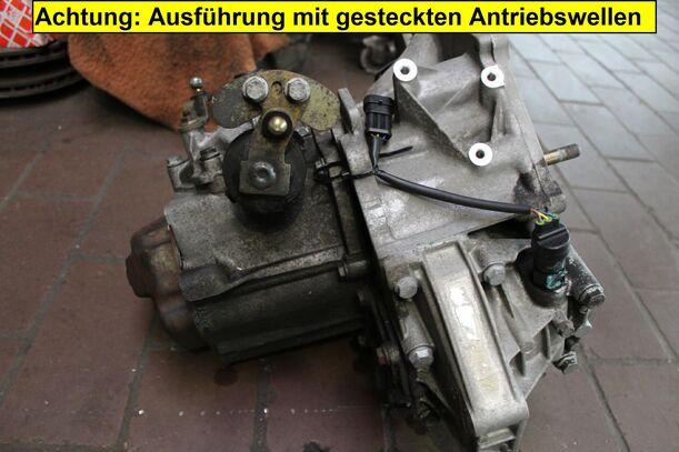 Foto: SCHALTGETRIEBE 5-GANG eines Fiat Seicento 1.1