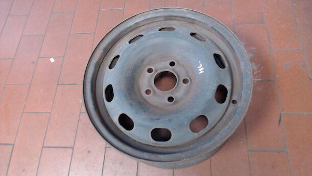 Foto: STAHLFELGE 6X14 ET38 eines VW Golf 1.4