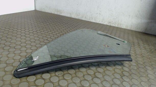 Foto: SEITENSCHEIBE HINTEN LINKS eines Audi Cabriolet 2.6 (E)