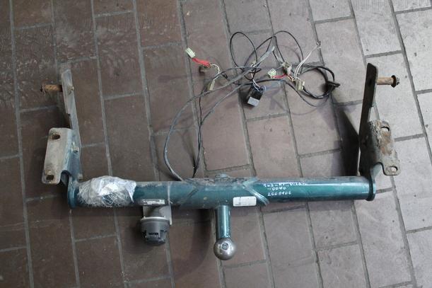 Foto: ANHÄNGERZUGVORRICHTUNG/ ANHÄNGERKUPPLUNG eines Suzuki Vitara