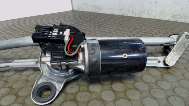 Foto: SCHEIBENWISCHERMOTOR VORN eines BMW 318i touring Aura