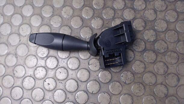 Foto: SCHEIBENWISCHERSCHALTER eines Ford Focus Turnier