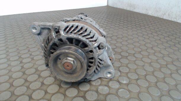 Foto: LICHTMASCHINE eines Mitsubishi Colt CZ3 1.3 TR