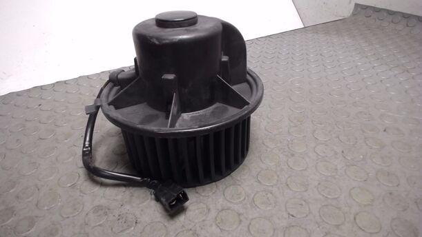Foto: HEIZUNGSGEBLÄSE eines VW Passat 1.8