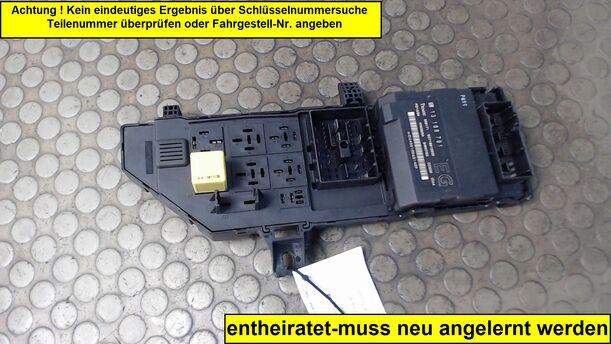 Foto: BCM STEUERGERÄT/ SICHERUNGSKASTEN eines Opel Signum 3.0 V6 CDTI