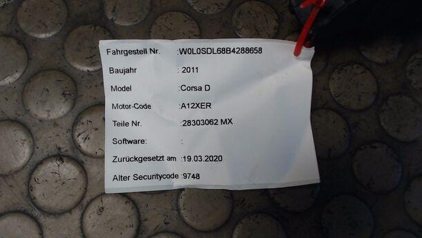 Foto: BCM BODY CONTROL MODUL (ENTHEIRATET) eines Opel Corsa 1.2 16V (ecoFLEX) Easytronic