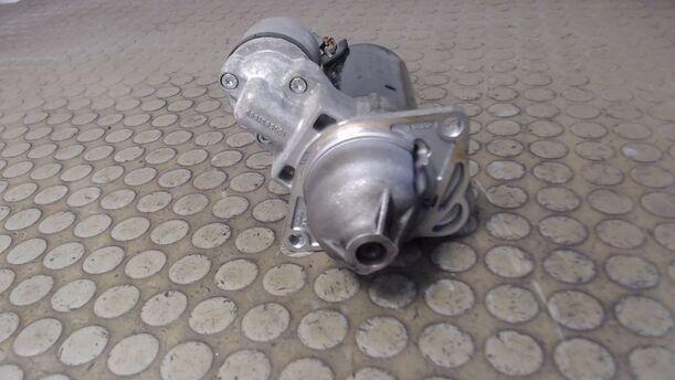 Foto: ANLASSER / STARTER BOSCH eines Opel Corsa 1.2 16V (ecoFLEX) Easytronic