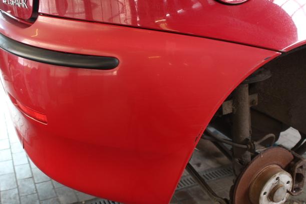 Foto: STOSSFÄNGER / STOSSSTANGE HINTEN eines Alfa Romeo 147 1.6 Twin Spark