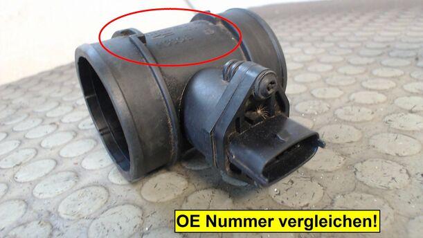 Foto: LUFTMASSENMESSER BOSCH eines Alfa Romeo 147 1.6 Twin Spark