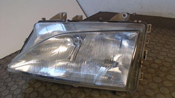Foto: SCHEINWERFER LINKS eines Peugeot 806