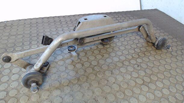 Foto: SCHEIBENWISCHERMOTOR VORN eines Peugeot 806