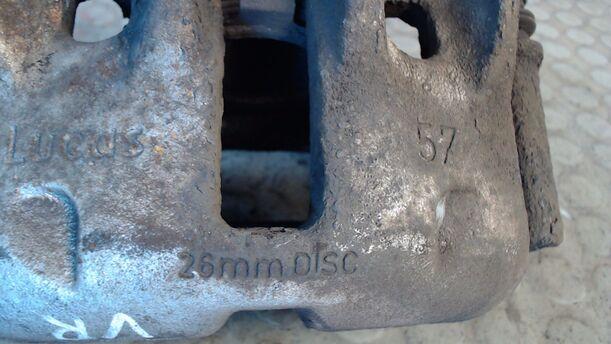 Foto: BREMSSATTEL VORN RECHTS eines Peugeot 806