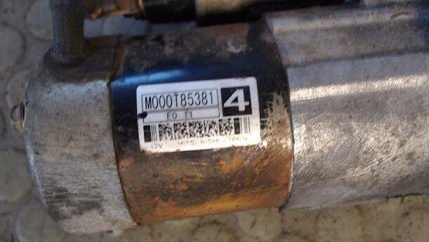 Foto: ANLASSER / STARTER eines Peugeot 806