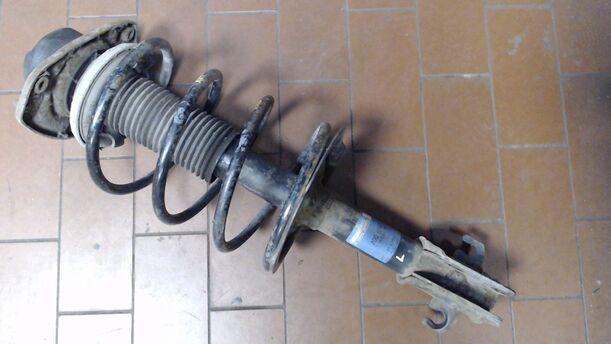 Foto: FEDERBEIN VORN LINKS eines Fiat Bravo 1.4 12V