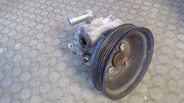 Foto: PUMPE SERVOLENKUNG eines Fiat Bravo 1.4 12V
