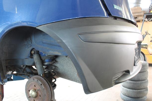 Foto: STOSSFÄNGER/ STOßSTANGE HINTEN eines Fiat Punto 1.2