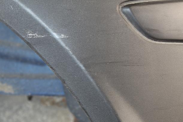 Foto: STOSSFÄNGER/ STOßSTANGE HINTEN eines Fiat Punto 1.2