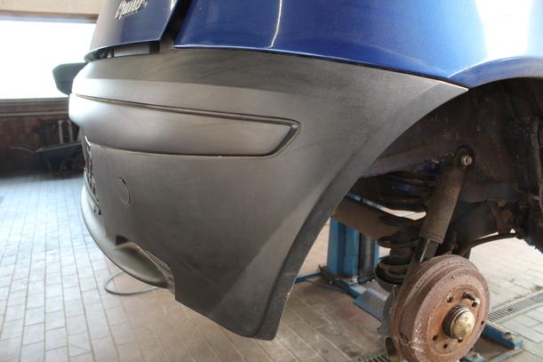 Foto: STOSSFÄNGER/ STOßSTANGE HINTEN eines Fiat Punto 1.2