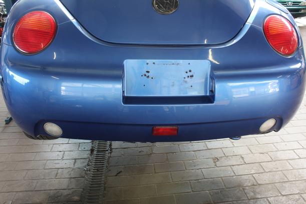 Foto: STOSSFÄNGER/ STOßSTANGE HINTEN eines VW New Beetle 2.0