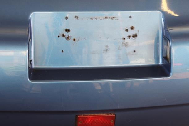 Foto: STOSSFÄNGER/ STOßSTANGE HINTEN eines VW New Beetle 2.0