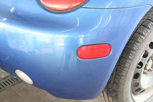Foto: STOSSFÄNGER/ STOßSTANGE HINTEN eines VW New Beetle 2.0