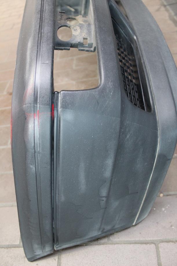 Foto: STOSSFÄNGER/ STOSSSTANGE VORN eines VW Golf 1.6
