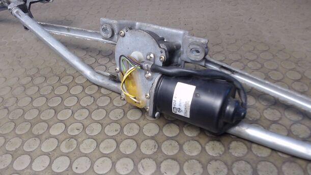 Foto: SCHEIBENWISCHERMOTOR VORN eines Opel Zafira 1.8