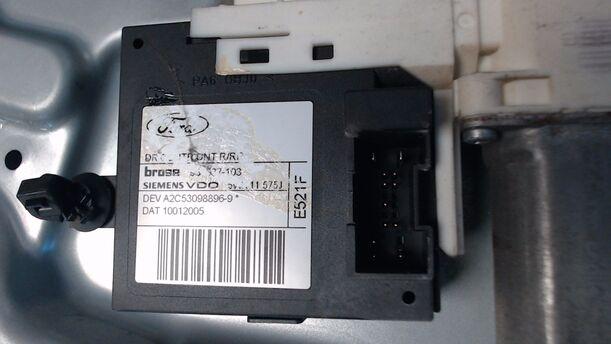 Foto: FENSTERHEBER ELEKTRISCH HINTEN RECHTS eines Ford Focus C-MAX 1.6 TDCi RS