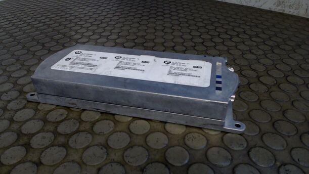 Foto: STEUERGERÄT TELEMATICS BLUETOOTH MODUL eines BMW 525d Touring Aut. LX