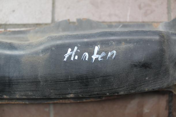 Foto: VERSTÄRKUNG / TRÄGER HINTEN eines BMW 525d Touring Aut. RS