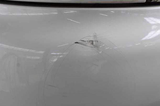 Foto: STOSSFÄNGER / STOSSSTANGE HINTEN eines Audi A4 1.6