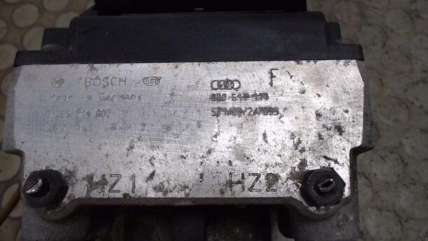 Foto: HAUPTBREMSAGGREGAT ABS eines Audi A4 1.6