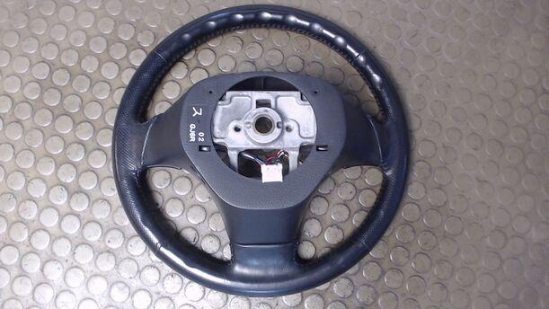 Foto: LEDERLENKRAD eines Mazda 6 Sport Kombi 2.0 RS