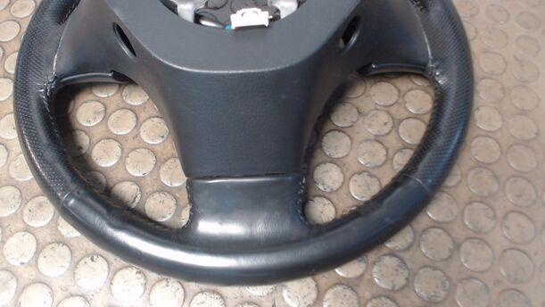 Foto: LEDERLENKRAD eines Mazda 6 Sport Kombi 2.0 RS
