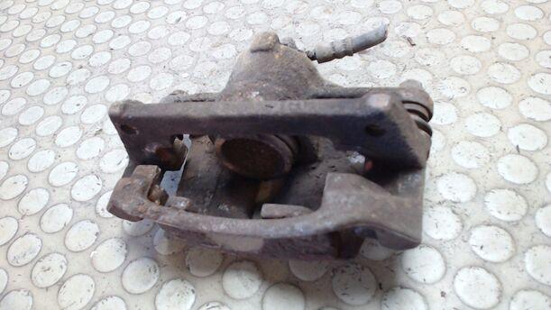 Foto: BREMSSATTEL VORN RECHTS eines Opel Agila 1.2 16V RS