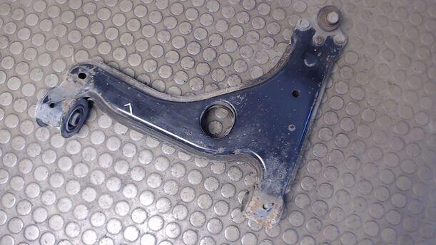 Foto: QUERLENKER VORNE LINKS eines Opel Astra 1.7 CDTI Caravan DPF LX