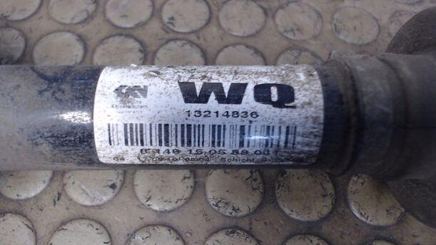 Foto: ANTRIEBSWELLE LINKS eines Opel Astra 1.7 CDTI Caravan DPF LX