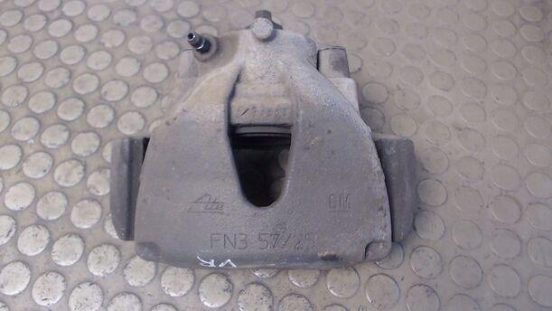 Foto: BREMSSATTEL VORNE RECHTS eines Opel Astra 1.7 CDTI Caravan DPF LX