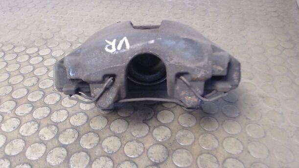 Foto: BREMSSATTEL VORNE RECHTS eines Opel Astra 1.7 CDTI Caravan DPF LX