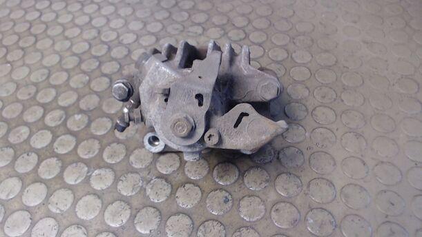 Foto: BREMSSATTEL HINTEN RECHTS eines VW Golf 1.4 RS