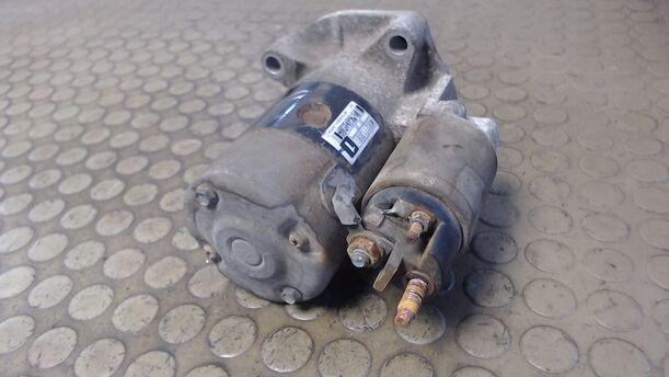 Foto: ANLASSER / STARTER eines Peugeot 106 RS
