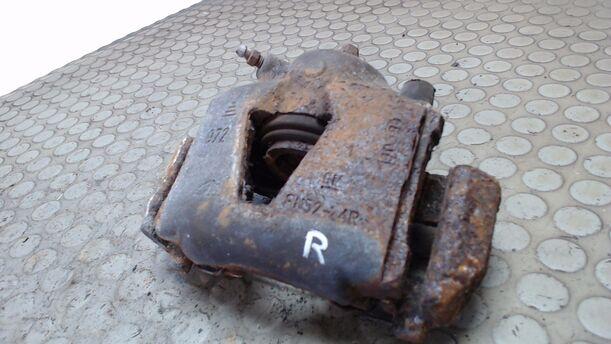 Foto: BREMSSATTEL VORN RECHTS eines Daewoo Espero 1.5 RS