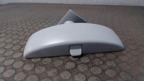 Foto: INNENSPIEGEL eines VW Touran 1.9 TDI
