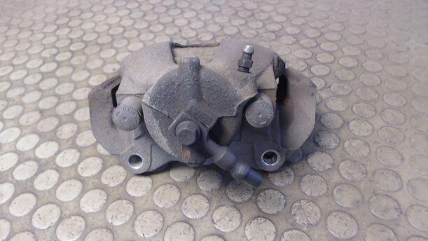 Foto: BREMSSATTEL VORNE RECHTS eines Opel Astra 1.6 Caravan Easytronic Stella